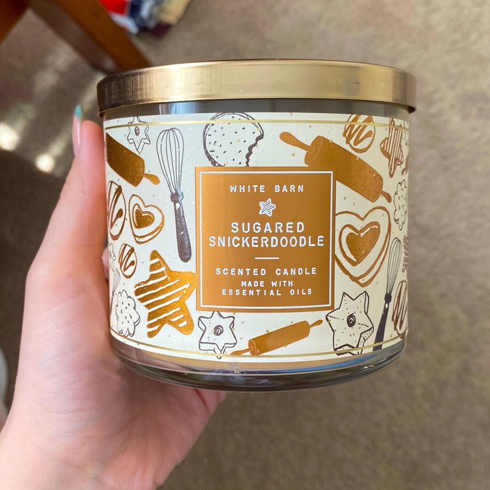 Bath & Body Works candle. Sugared Snickerdoodle. Never used.